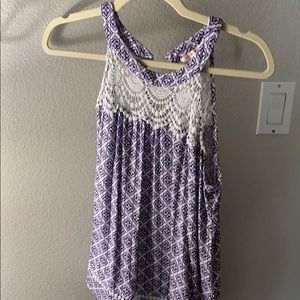 Knit tank with lace cutouts